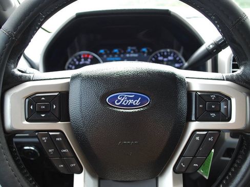 Used 2018 Ford F250 Lariat AWD/4WD image 24
