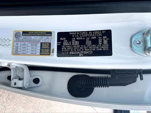 Used 2023 Kia Soul LX FWD image 33