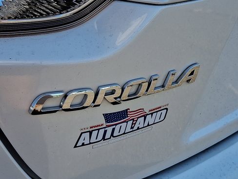 Certified 2022 Toyota Corolla LE image 31