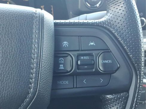Used 2026 Toyota Tacoma SR5 AWD/4WD image 24