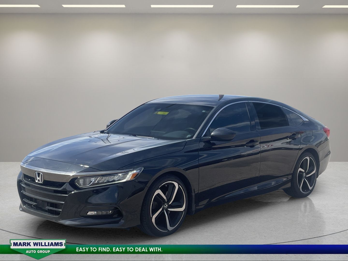 Used 2019 Honda Accord Sport image 2