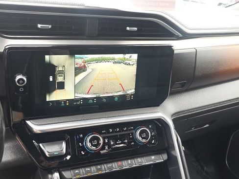 Used 2023 GMC Sierra 1500 Denali AWD/4WD image 28