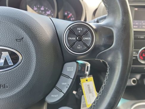 Used 2017 Kia Soul + w/ Designer's Package FWD image 20
