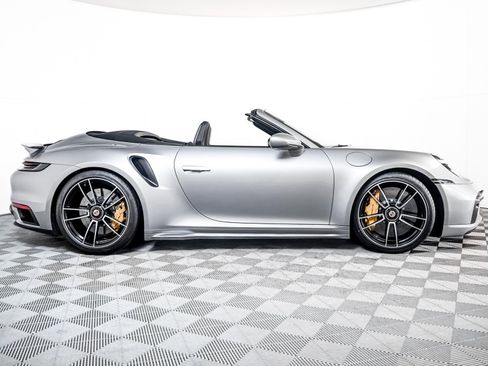 Used 2021 Porsche 911 Turbo S image 10