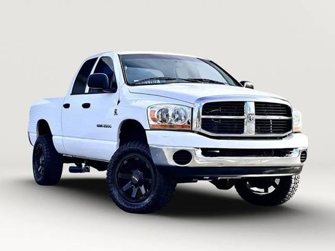 Used 2006 Dodge Ram 2500 Truck SLT w/ Trailer Tow Group AWD/4WD image 30