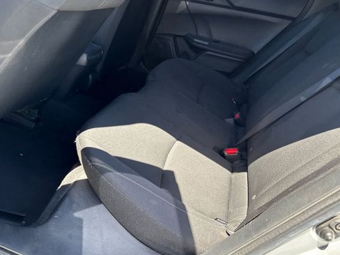Used 2017 Honda Civic Sport image 5