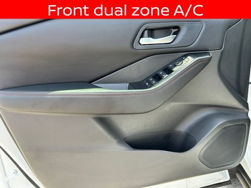 Used 2026 Nissan Rogue SV AWD/4WD image 15