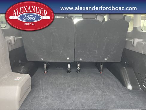 Used 2023 Ford Transit 350 XLT image 18