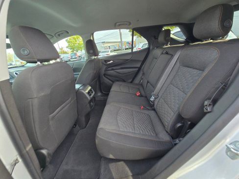 Used 2020 Chevrolet Equinox LT AWD/4WD image 18