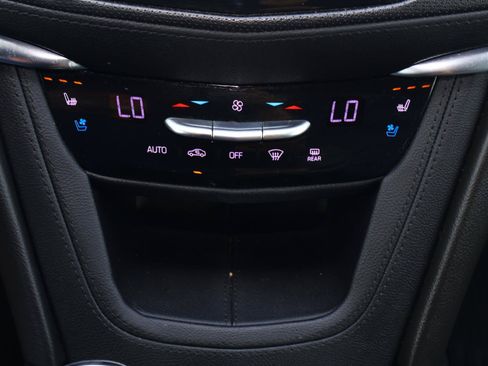 Used 2020 Cadillac XT5 Sportv AWD/4WD image 30