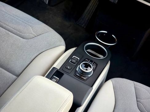 Used 2017 BMW i3 w/ Range Extender image 20