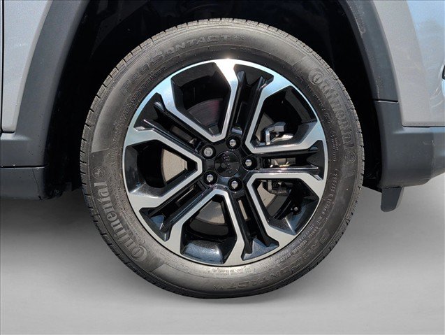 Used 2023 Jeep Compass Limited AWD/4WD image 30