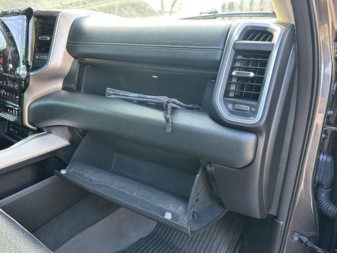 Used 2019 RAM 1500 Laramie image 39