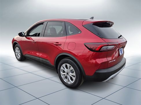 New 2025 Ford Escape Active image 4