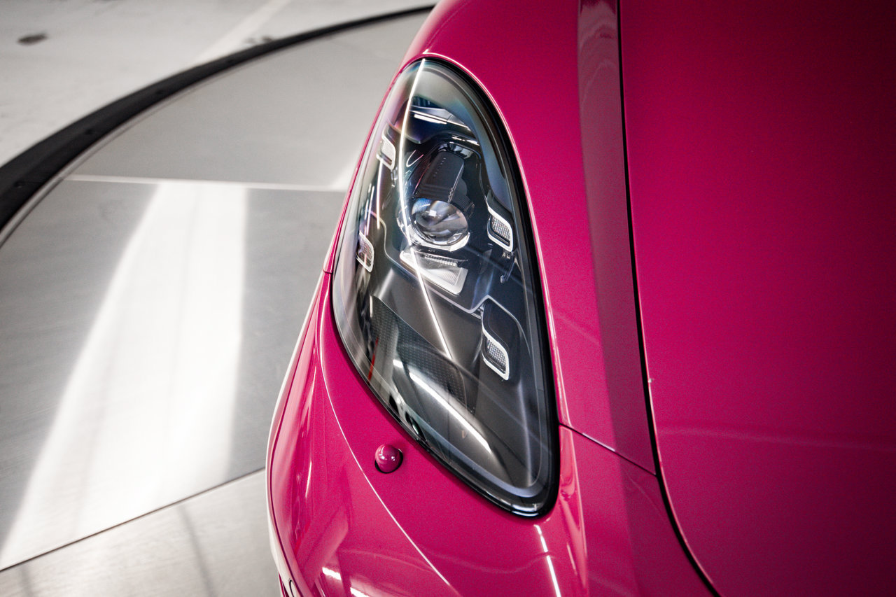 Certified 2025 Porsche 718 Cayman RWD image 13