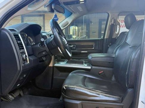 Used 2014 RAM 1500 Laramie w/ Convenience Group RWD image 10