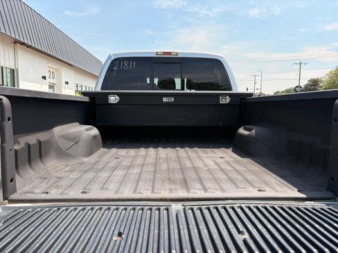 Used 2016 Ford F250 Lariat w/ Chrome Package AWD/4WD image 8