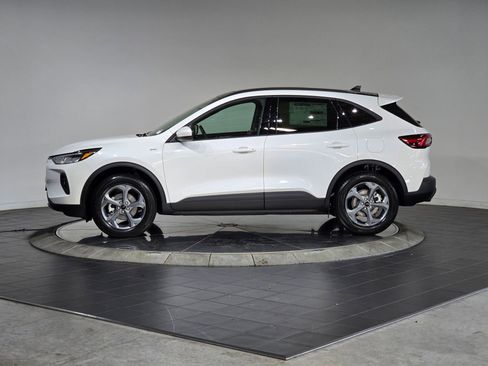 New 2026 Ford Escape ST-Line Select w/ Equipment Group 401A image 6