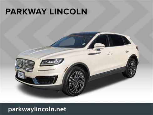 Used 2019 Lincoln Nautilus Reserve image 1