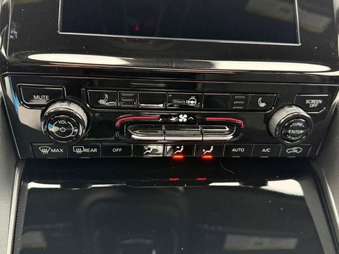 New 2025 Jeep Grand Cherokee L Altitude image 20