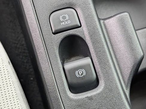 Used 2025 Toyota Corolla LE FWD image 15