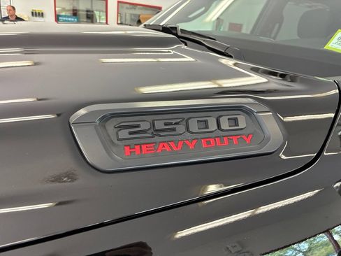 Certified 2025 RAM 2500 Big Horn AWD/4WD image 7
