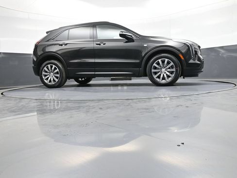 Used 2023 Cadillac XT4 Sport w/ Technology Package AWD/4WD image 30