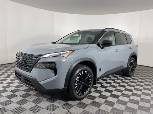 New 2026 Nissan Rogue SV image 5