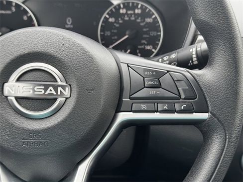 Used 2023 Nissan Altima 2.5 SV image 25