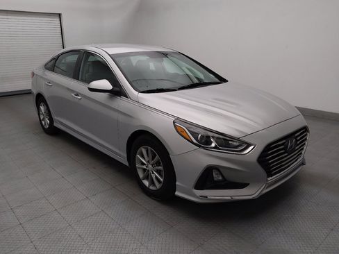 Used 2018 Hyundai Sonata SE FWD image 13