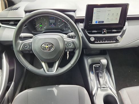 Used 2024 Toyota Corolla SE w/ Convenience Package AWD/4WD image 10