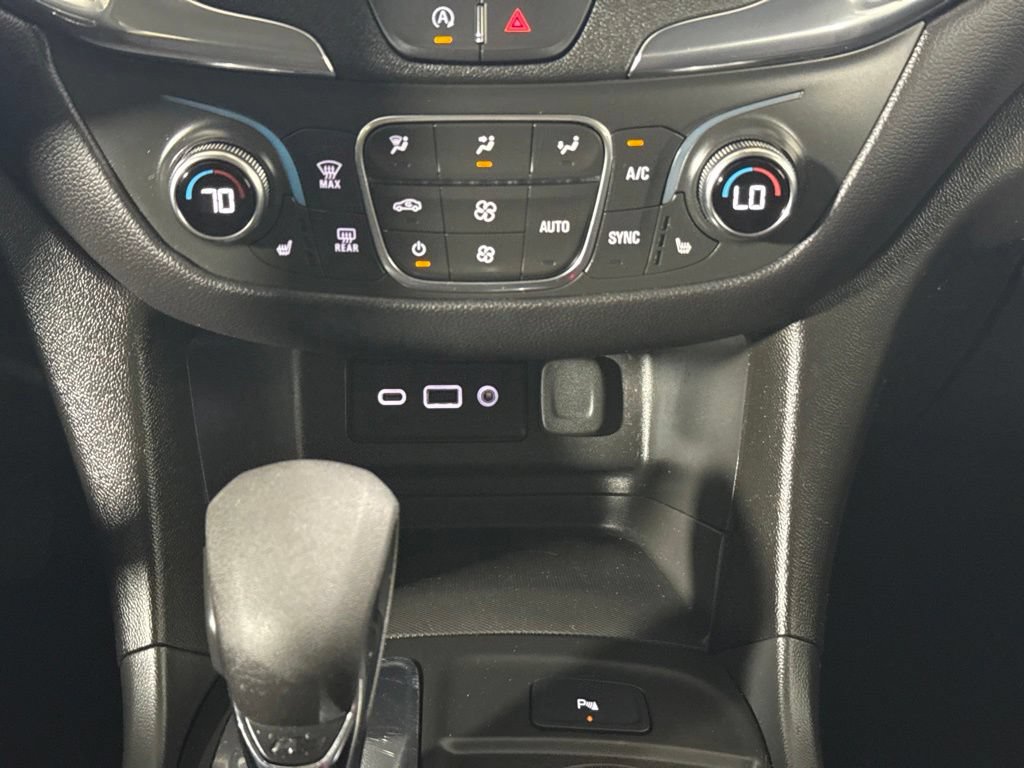 Used 2024 Chevrolet Equinox LT FWD image 25