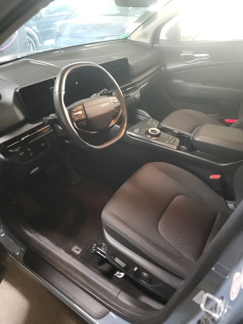 Certified 2026 Kia Sportage S AWD/4WD image 6