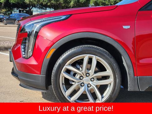 Used 2023 Cadillac XT4 Sport w/ Cold Weather Package FWD image 8