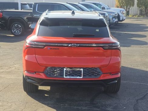 New 2026 Chevrolet Equinox EV LT image 14