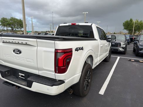 Used 2025 Ford F150 Platinum image 7