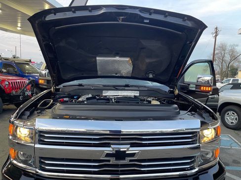 Used 2017 Chevrolet Silverado 3500 High Country w/ Duramax Plus Package image 73