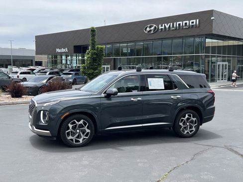 Used 2022 Hyundai Palisade Calligraphy w/ Winter Package AWD/4WD image 1