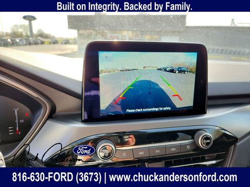 Used 2024 Ford Escape Active w/ Cold Weather Package FWD image 17