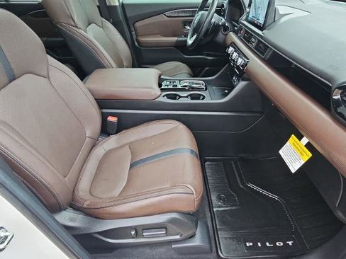 Used 2023 Honda Pilot Elite image 28
