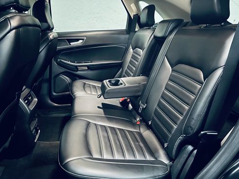Used 2020 Ford Edge SEL w/ Convenience Package FWD image 23