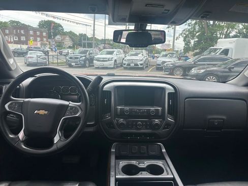 Used 2015 Chevrolet Silverado 1500 LTZ RWD image 12
