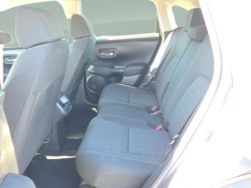 Certified 2024 Honda HR-V LX image 11