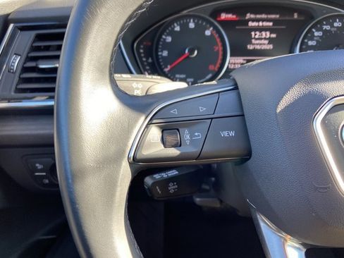 Certified 2022 Audi Q5 2.0T Premium w/ Convenience Package image 16