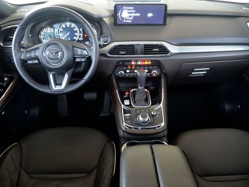 Used 2023 MAZDA CX-9 Signature image 17