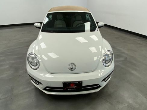 Used 2018 Volkswagen Beetle 2.0T Coast FWD image 18