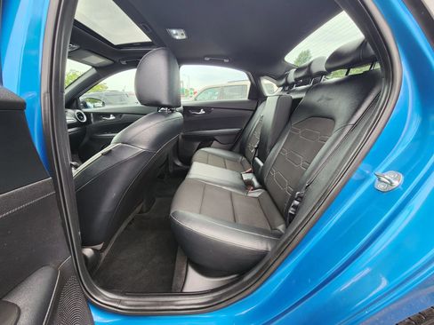 Used 2023 Kia Forte GT-Line w/ GT-Line Premium Package FWD image 19
