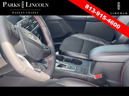 Used 2025 Ford Escape ST-Line w/ Cold Weather Package image 11