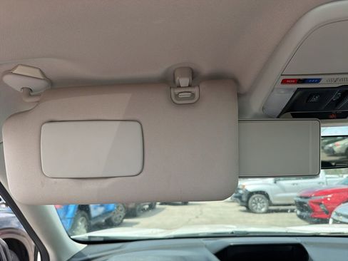 Used 2020 Subaru Forester Limited w/ Popular Package #3 image 17