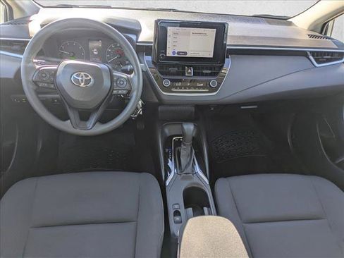 Used 2024 Toyota Corolla LE image 16